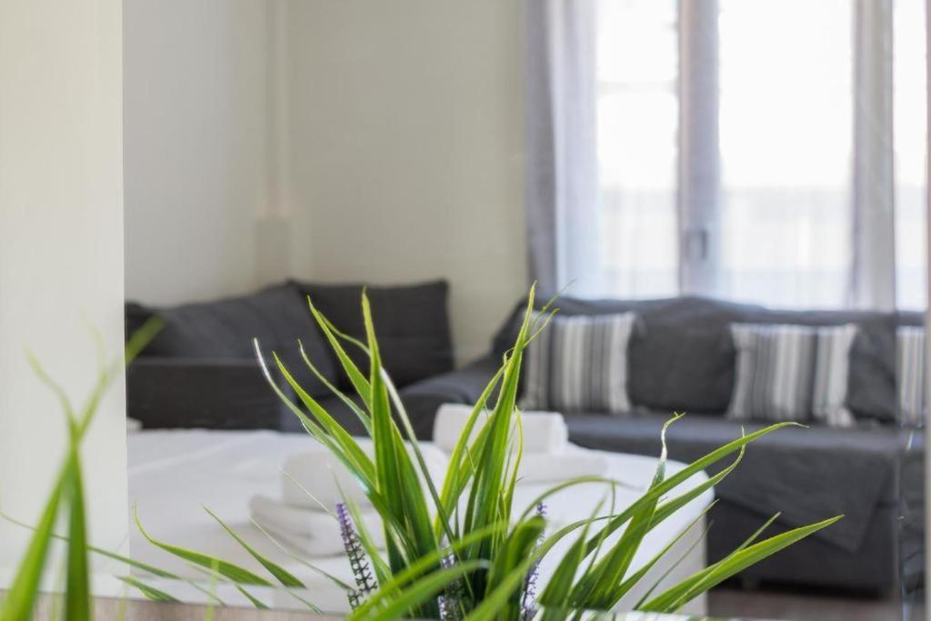 Lovely Studio Apartment For 2 Ppl In Афіни Екстер'єр фото